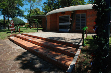 Foto - Praça Visconde de Rio Branco é revitalizada