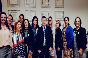 Foto - Primeira Dama integra comitiva que se reuniu com a Ministra da Mulher