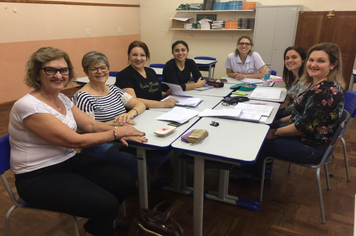 Foto - Professores participam de mais um encontro para discussão sobre a BNCC