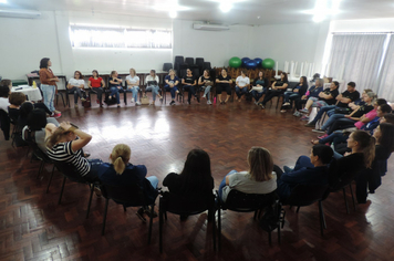 Foto - Professores têm dia de estudos sobre a BNCC