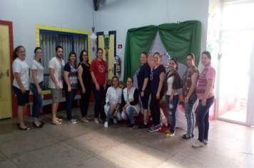 Foto - Professores têm dia de estudos sobre a BNCC