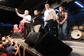 Foto - Show do Natal Iluminado de Pejuçara teve risos, lágrimas de emoção e muita gratidão