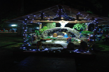 Foto - Show do Natal Iluminado de Pejuçara teve risos, lágrimas de emoção e muita gratidão