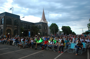 Foto - Show do Natal Iluminado de Pejuçara teve risos, lágrimas de emoção e muita gratidão