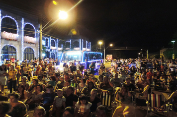 Foto - Show do Natal Iluminado de Pejuçara teve risos, lágrimas de emoção e muita gratidão