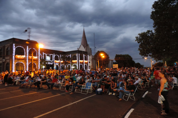 Foto - Show do Natal Iluminado de Pejuçara teve risos, lágrimas de emoção e muita gratidão
