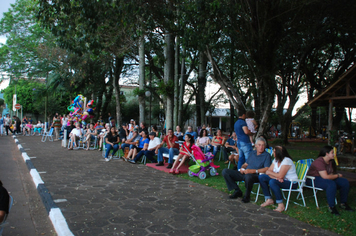 Foto - Show do Natal Iluminado de Pejuçara teve risos, lágrimas de emoção e muita gratidão