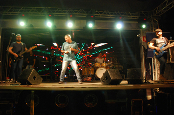 Foto - Show do Natal Iluminado de Pejuçara teve risos, lágrimas de emoção e muita gratidão