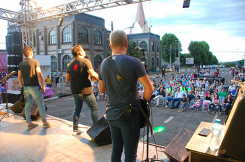 Foto - Show do Natal Iluminado de Pejuçara teve risos, lágrimas de emoção e muita gratidão