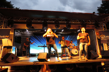 Foto - Show do Natal Iluminado de Pejuçara teve risos, lágrimas de emoção e muita gratidão