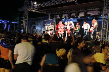 Foto - Show do Natal Iluminado de Pejuçara teve risos, lágrimas de emoção e muita gratidão