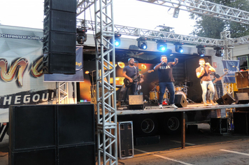 Foto - Show do Natal Iluminado de Pejuçara teve risos, lágrimas de emoção e muita gratidão