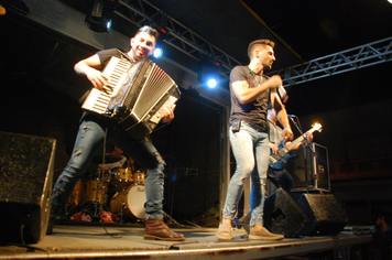 Foto - Show do Natal Iluminado de Pejuçara teve risos, lágrimas de emoção e muita gratidão