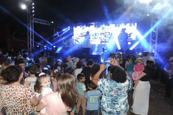 Foto - Show e fogos de artificio para marcar a chegada do Papai Noel