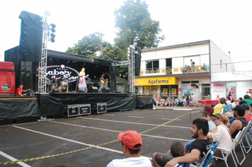 Foto - Show e fogos de artificio para marcar a chegada do Papai Noel