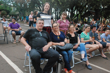 Foto - Show e fogos de artificio para marcar a chegada do Papai Noel