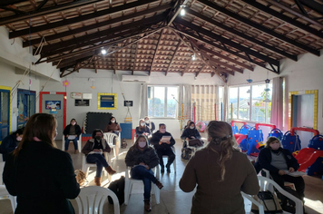 Foto - SMEC reúne professores para retorno do recesso escolar