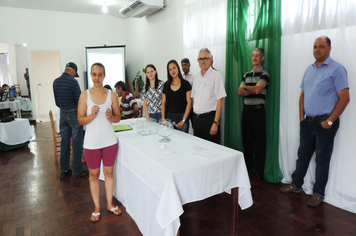 Foto - Sorteados os endereços de moradia aos beneficiários de projeto habitacional de Pejuçara