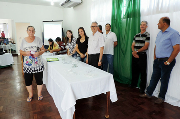 Foto - Sorteados os endereços de moradia aos beneficiários de projeto habitacional de Pejuçara