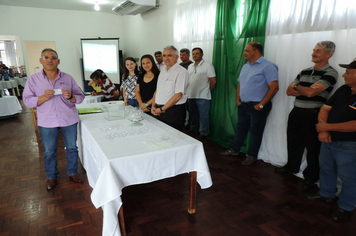 Foto - Sorteados os endereços de moradia aos beneficiários de projeto habitacional de Pejuçara