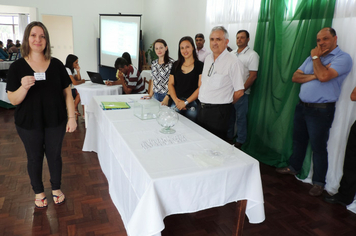 Foto - Sorteados os endereços de moradia aos beneficiários de projeto habitacional de Pejuçara