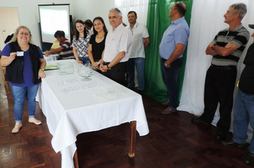 Foto - Sorteados os endereços de moradia aos beneficiários de projeto habitacional de Pejuçara