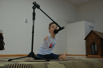 Foto - Tiago Linck encanta e emociona comunidade Pejuçarense