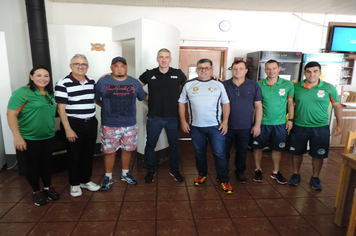 Foto - Tudo igual no jogo de ida da final do Campeonato Municipal