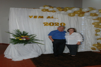 Foto - Um brinde a alegria de bem viver no Reveillon dos idosos