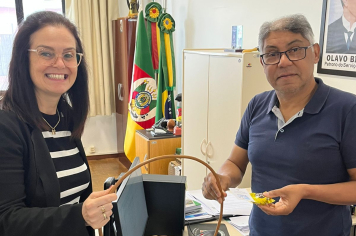 Administração Municipal homenageia servidores públicos pelo seu trabalho