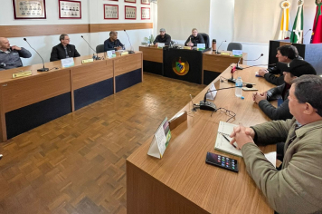 Poder executivo e legislativo discutem securitização de dívidas rurais com bancos e sindicatos 