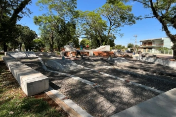 Pista de skate da Praça Central segue em fase de construção