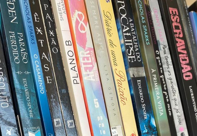 Biblioteca Machado de Assis recebe Grupo de Estimulação da Saúde