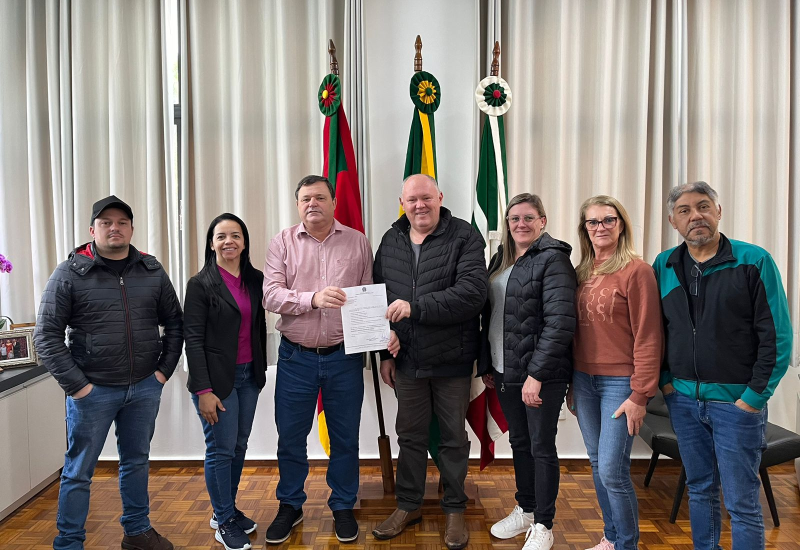 Município de Pejuçara recebe emenda de R$230 mil para aquisição de nova camionete para a Saúde