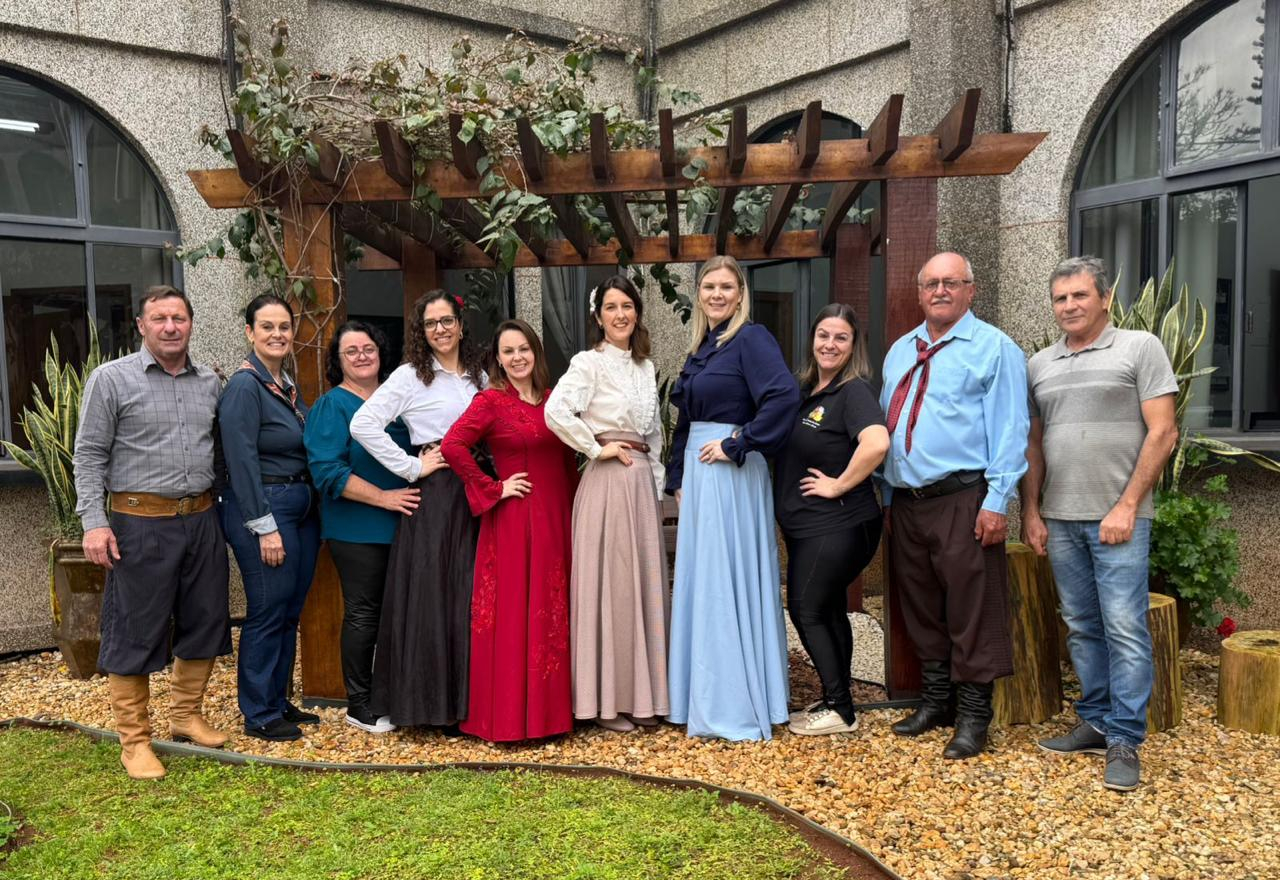 Semana Farroupilha é comemorada pelos servidores municipais do Centro Administrativo