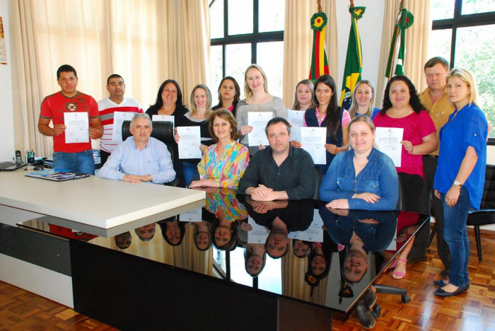 CONCURSADOS NOMEADOS