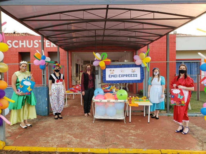 Emei Express inova e encanta em mais uma entrega de material pedagógico