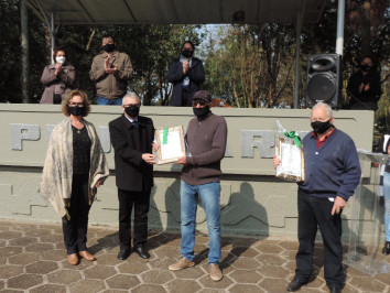 Ato de abertura da Semana da Pátria homenageia pracinhas e Grupo Girassol