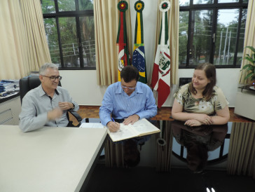 Vice Marcos Villani assume interinamente a prefeitura de Pejuçara