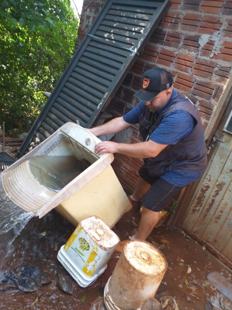 Agentes fazem levantamento sobre infestação do mosquito da Dengue