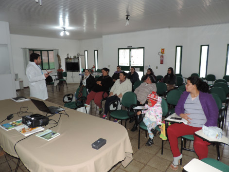 SMS encerra primeiro curso de gestantes