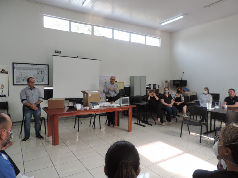 Combate a Covid-19: Município adquire respirador e monitor de sinais