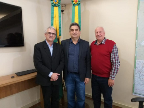 Prefeito cumpre agenda positiva em Porto Alegre