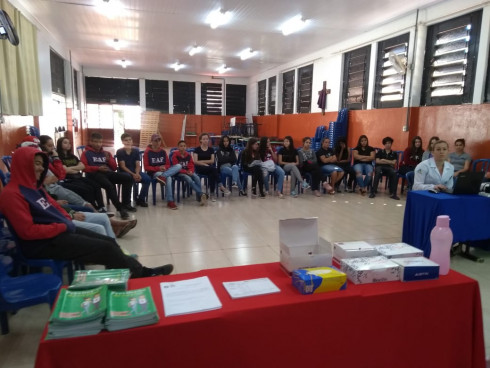 Secretaria Municipal da Saúde desenvolve ações alusivas ao Dezembro Vermelho