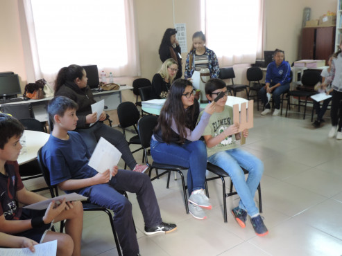 Programa Saúde na Escola beneficia alunos da EMEF