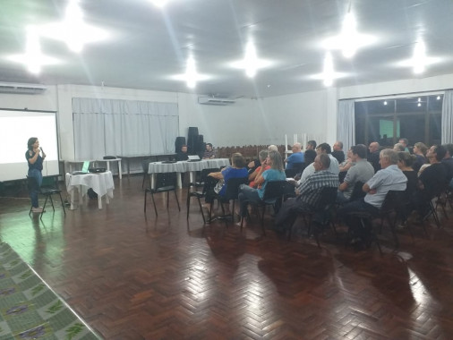 Fazenda reúne contribuintes para explicar cobrança da contribuição de melhoria