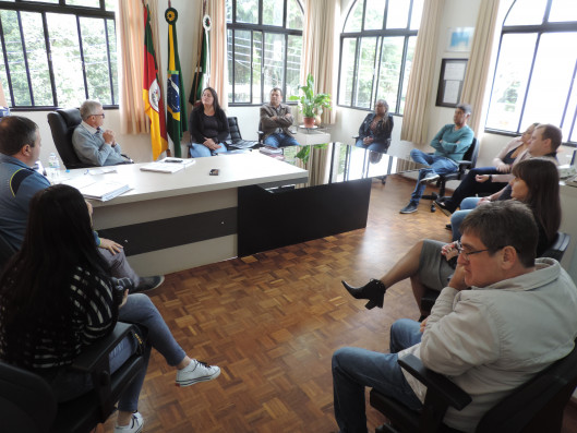 Executivo recebe repasse de recursos da Câmara para enfrentamento à coronavírus