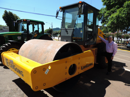 Pejuçara constituiu uma das melhores estruturas para transporte e realização de serviços municipais da região