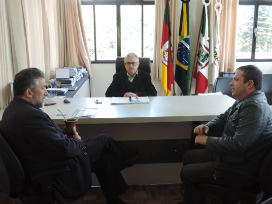 Diretor do HCI vem a Pejuçara oferecer serviço especializado na área da traumatologia