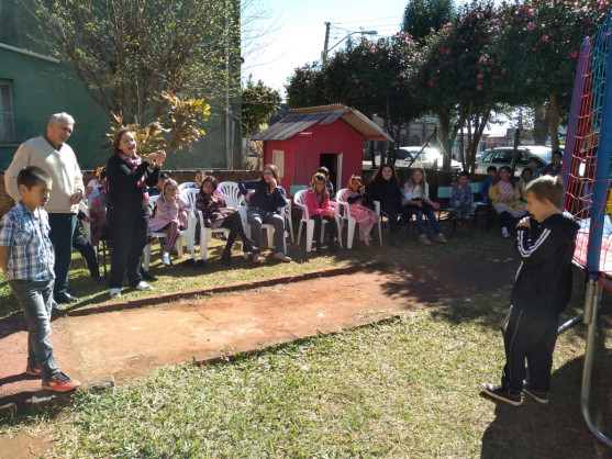 Crianças ganham festa julina no SCFV Criança Esperança